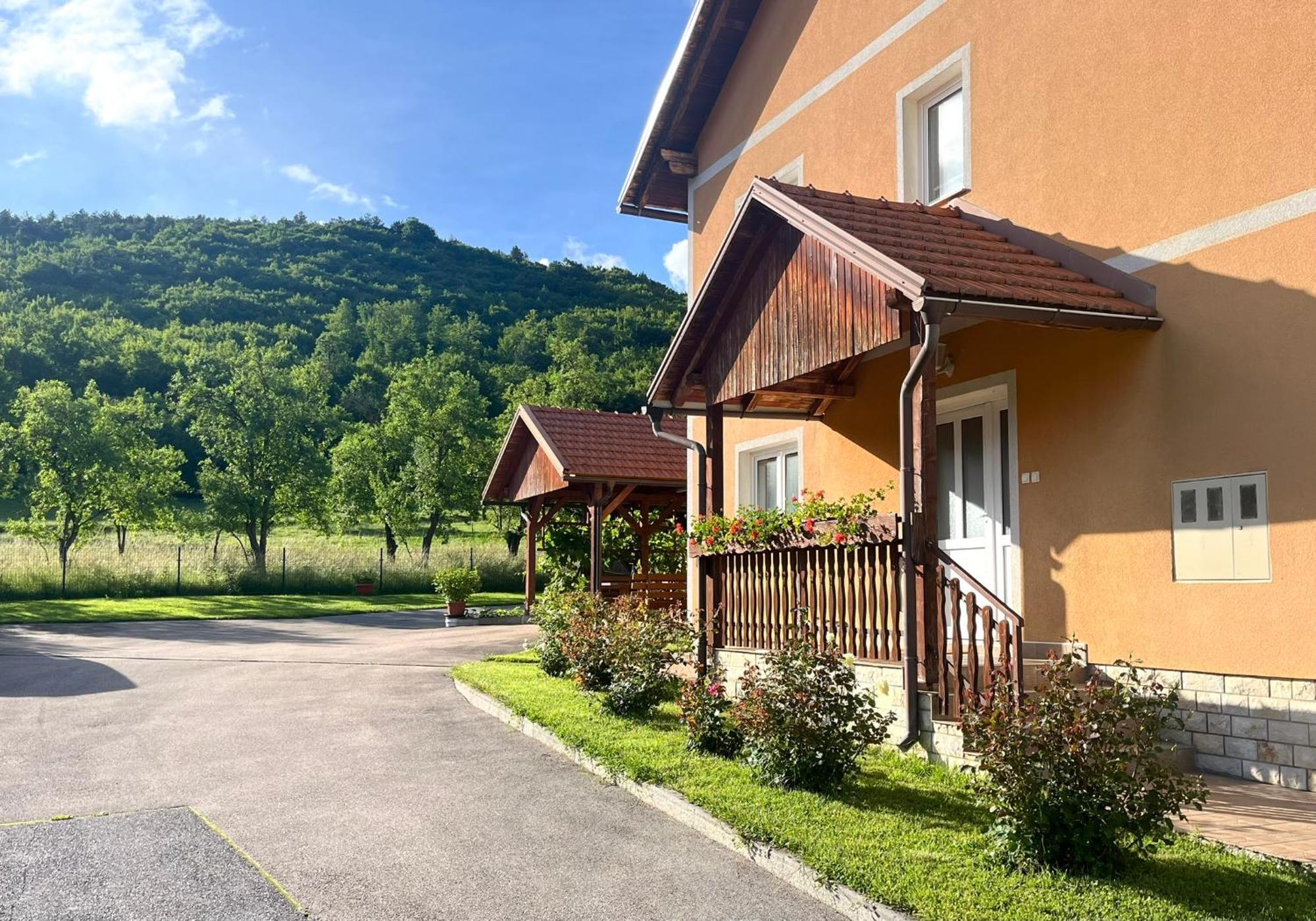 Apartmán Barbara Otočac Exteriér fotografie